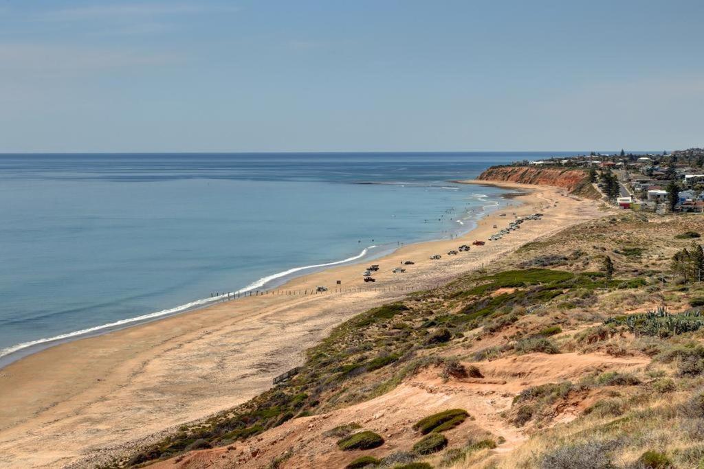 Moana Beach Tourist Park Kültér fotó
